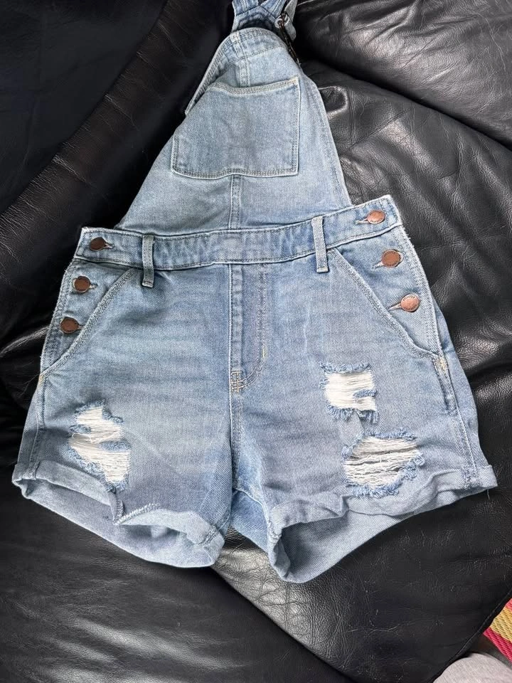 Hollister Vintage Stretch Denim Overalls Shorts XS Light Wash - photo 5