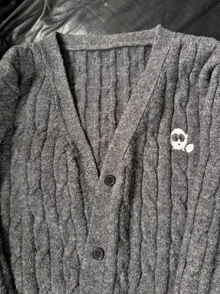 Womens Large Gray Cable Knit Scalloped V-Neck Cardigan Sweater L