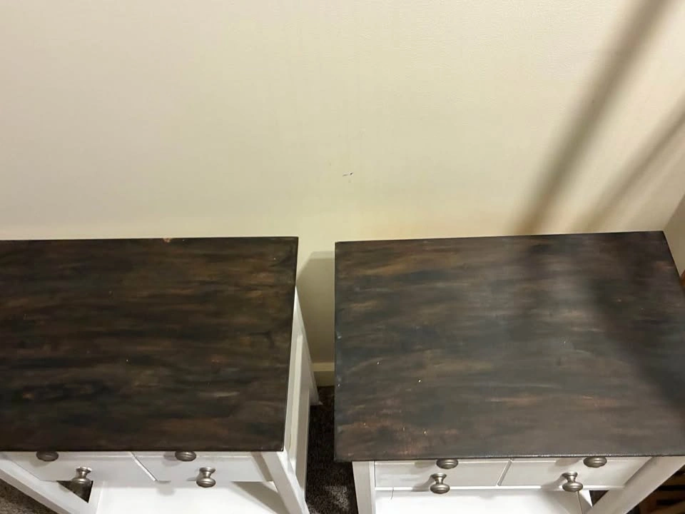 Set of 2 End Tables with 2 Drawers Each - photo 3