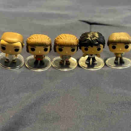 Stranger Things S4 Figurines (All 24 Days Advent Calendar) - photo 4