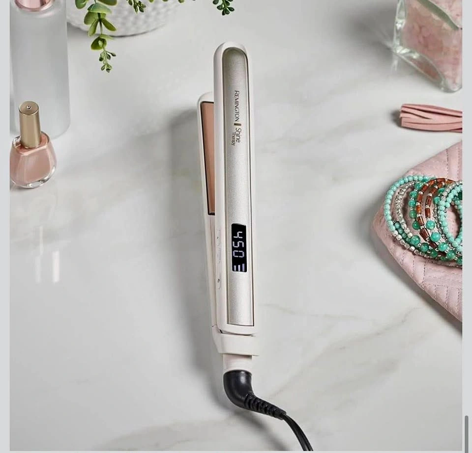 Remington Shine Therapy Flat Iron