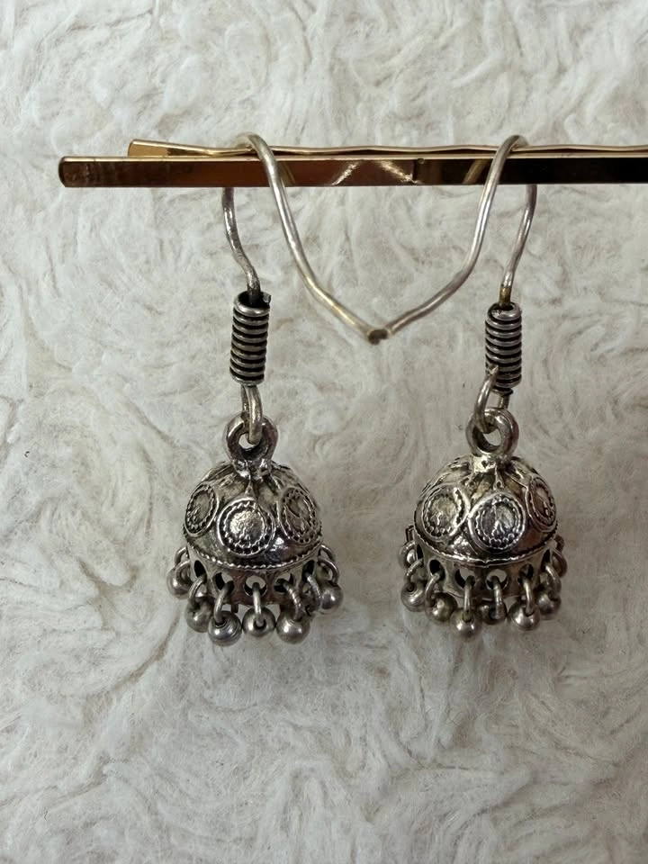 Oxidized silver Jhumka Earrings - photo 2