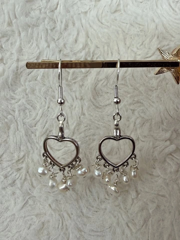 Silver Heart & Freshwater Pearl Dangle Earrings