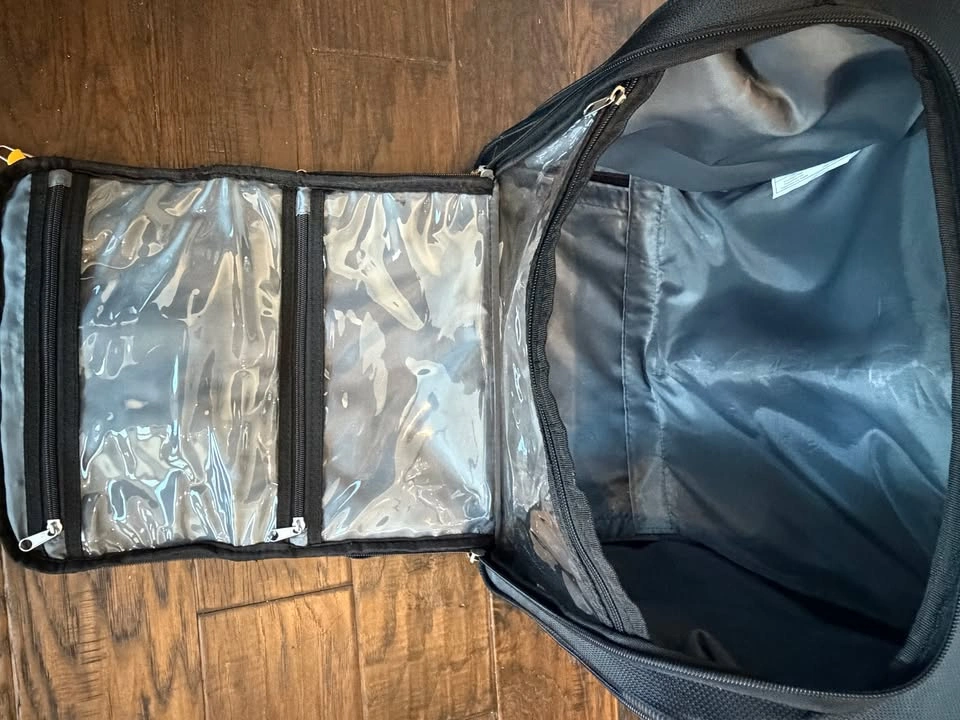 Rolling suitcase (Lucas wheeled carry-on/overnight bag) - photo 3