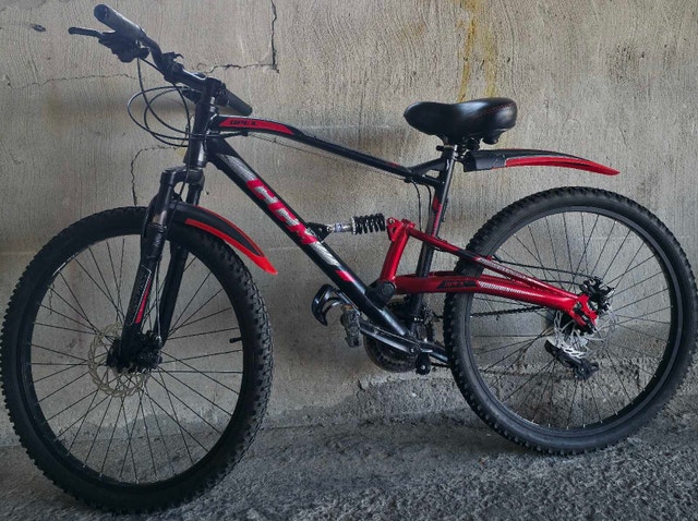 CCM Apex Mountain Bike