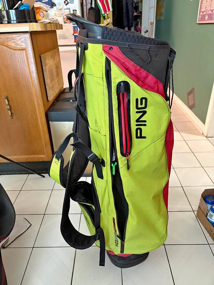PING Hoofer Craz-E-Lite Golf Stand Bag