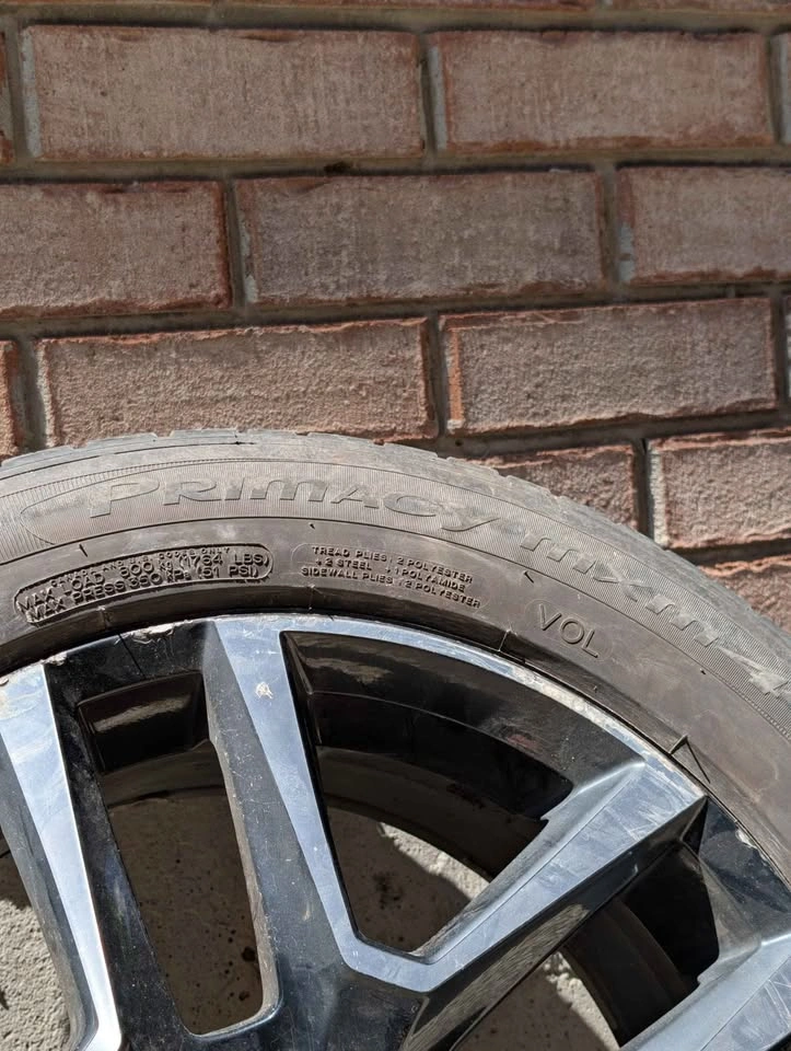 Volvo 18' OEM 5x108 Wheels - photo 4