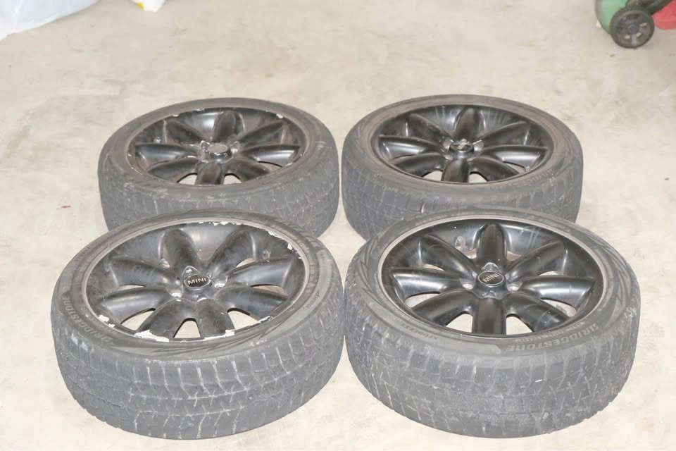 205/50/R17 Bridgestone Blizzak Winter Tires on Mini Cooper Wheel - photo 2