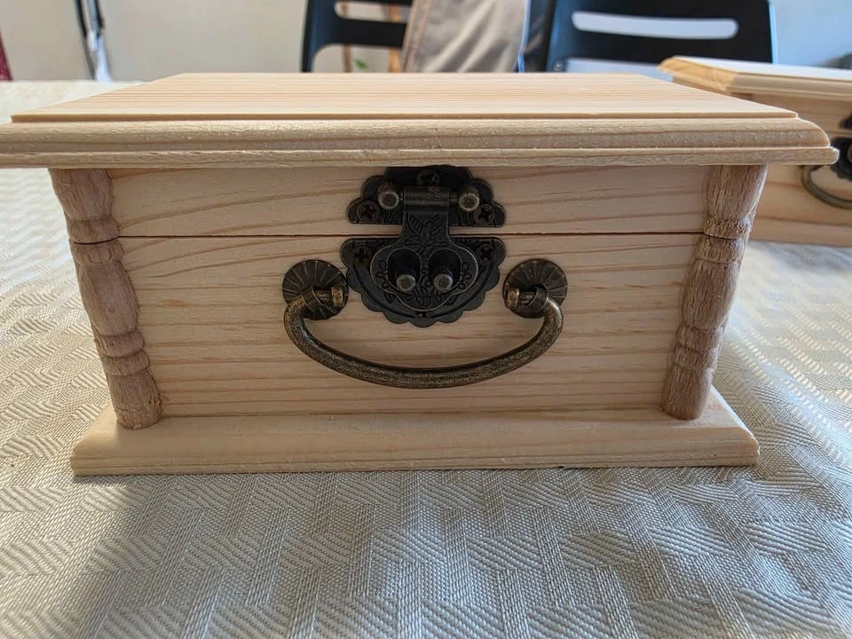 ArtMinds wood box with handle - Michaels - photo 3