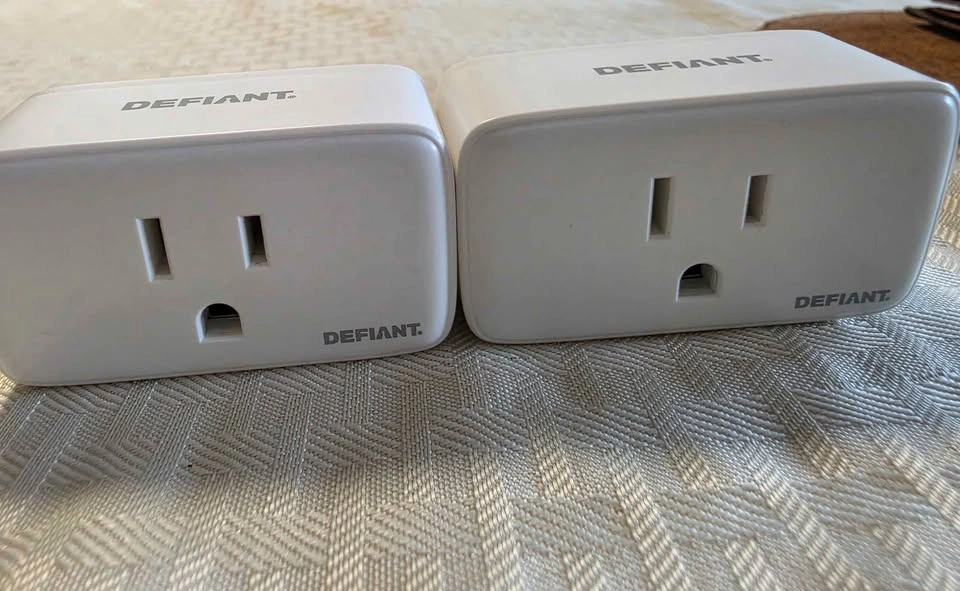 Smart plugs - photo 3