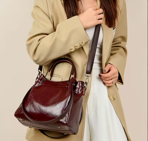 Women's Vintage-Style Burgundy Synthetic Leather Tote Bag - photo 3