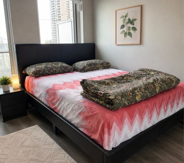Queen Bed with Posturepedic Mattress - photo 3
