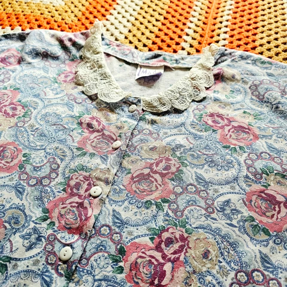 Vintage 3XL Floral Peter Pan Lace Collar TShirt - photo 3