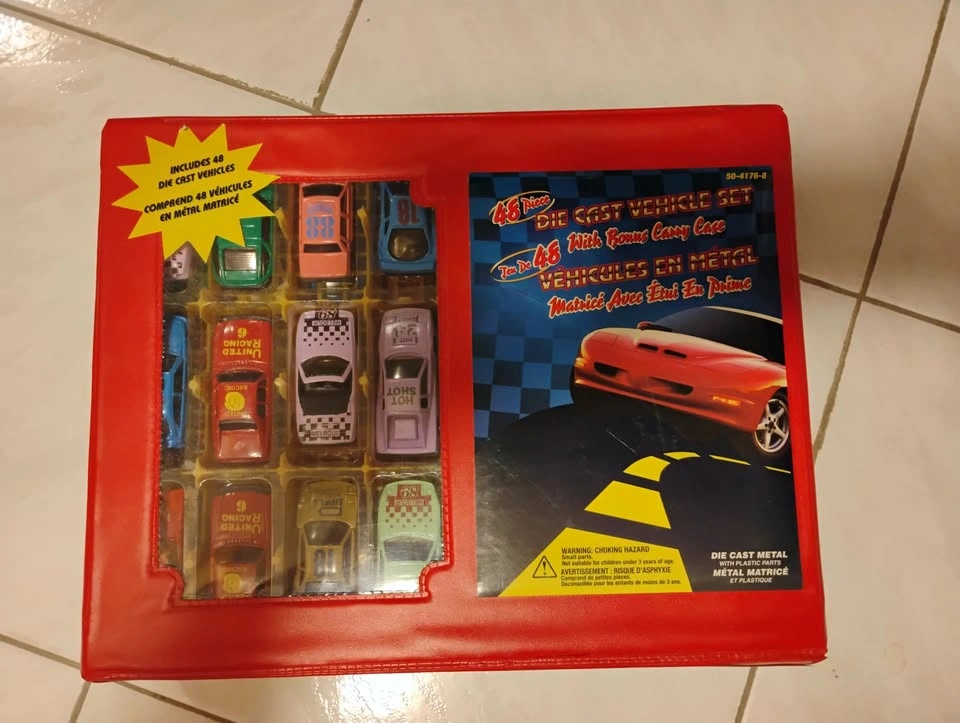 22 Hot Wheels & 48 Other Die-Cast/Plastic Mini Model Cars - photo 3