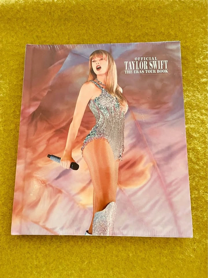 The Official Taylor Swift: The Eras Tour Book Hardcover
