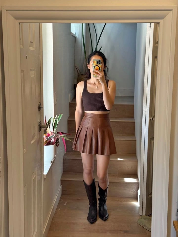 Aritzia Sundeh Brown Faux Leather Pleated Mini Skirt