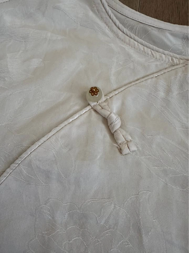 Brand New 100% Cream Silk Jacquard Blouse with Contrast Cuffs - photo 5