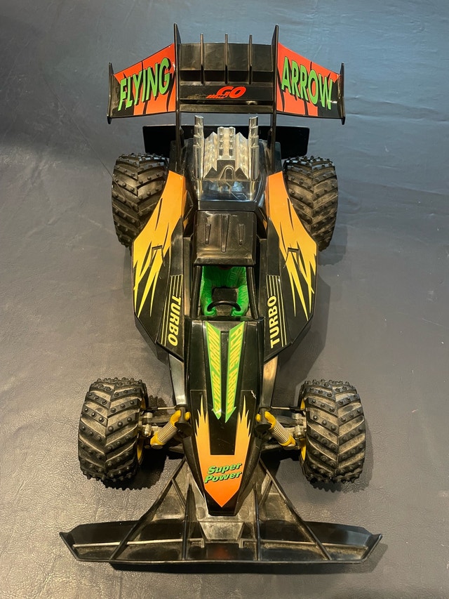 Flying Arrow RC Turbo Racing Car