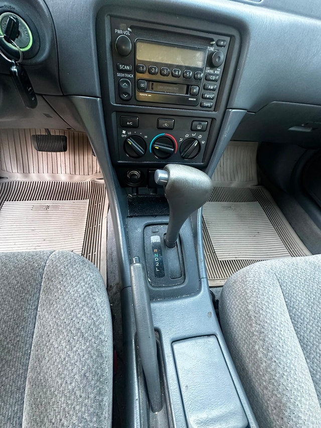 Toyota Camry - photo 3