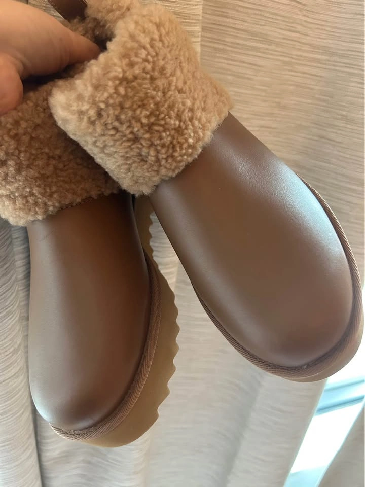 New UGG Ultra Mini Alina Ankle Boots -Size 7 - photo 4