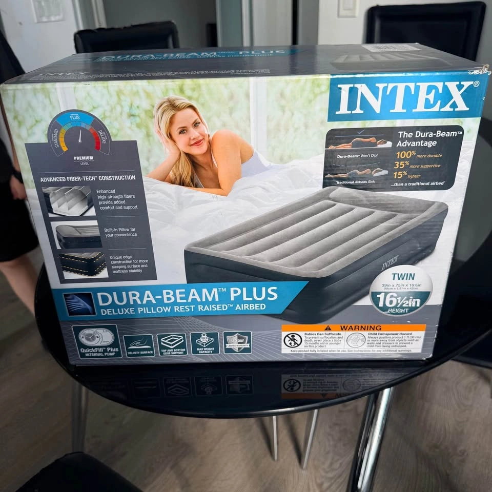 Intex® Deluxe Pillow Rest Airbed with Built-In Pump - Twin New - photo 4