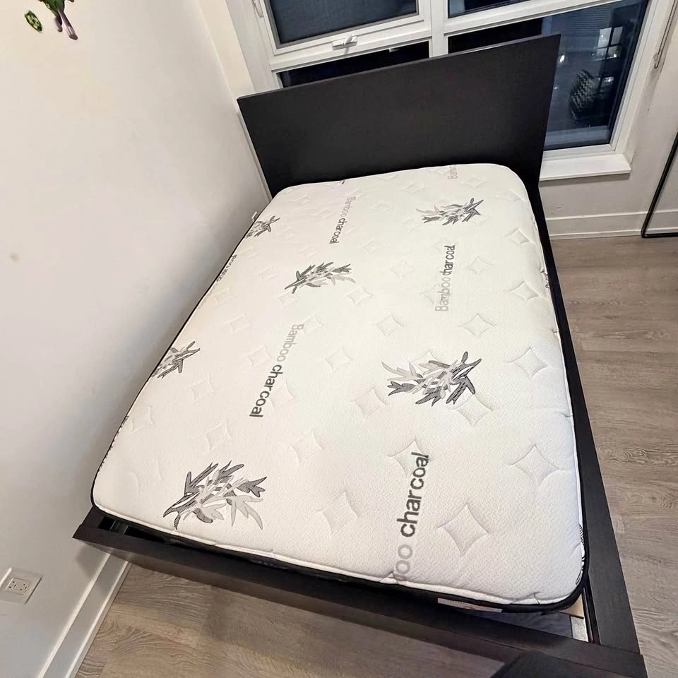 Ikea MALM bed frame Full /4 storage and mattress