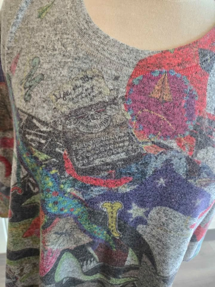 Inoah Graphic Print Tunic Top - photo 2