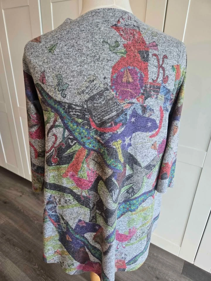Inoah Graphic Print Tunic Top - photo 3