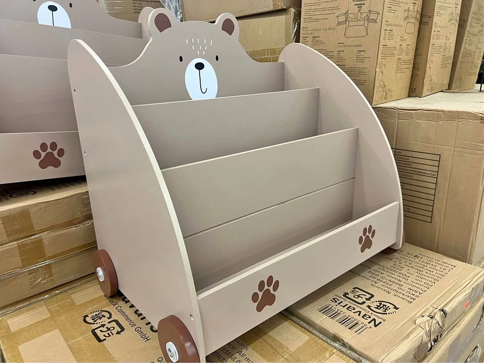 Navaris Kids Bear Bookshelf brand new in box