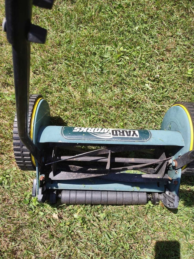 2 Pushmowers for $80 - photo 4