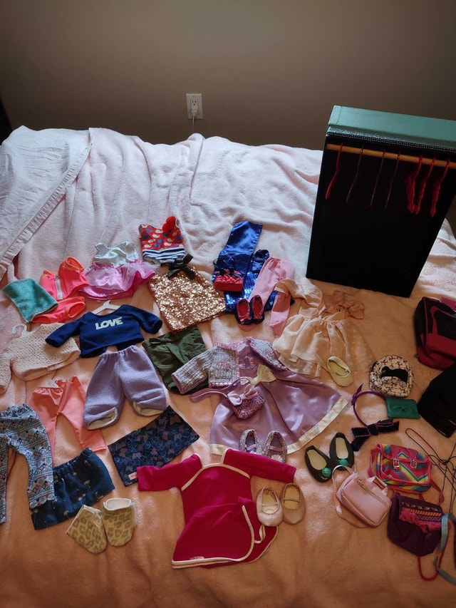 18" Doll Our Generation Clothes & Closet & Accessories