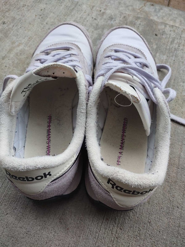 Reebok Shoes Size 8 1/2 - photo 2