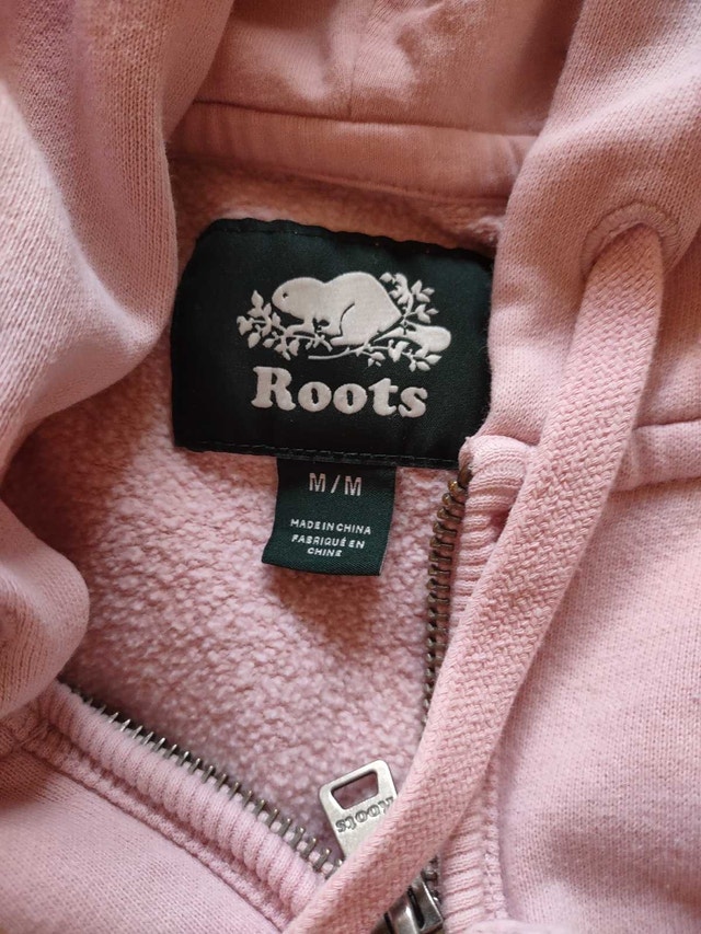 Roots Sweater Size Medium - photo 2