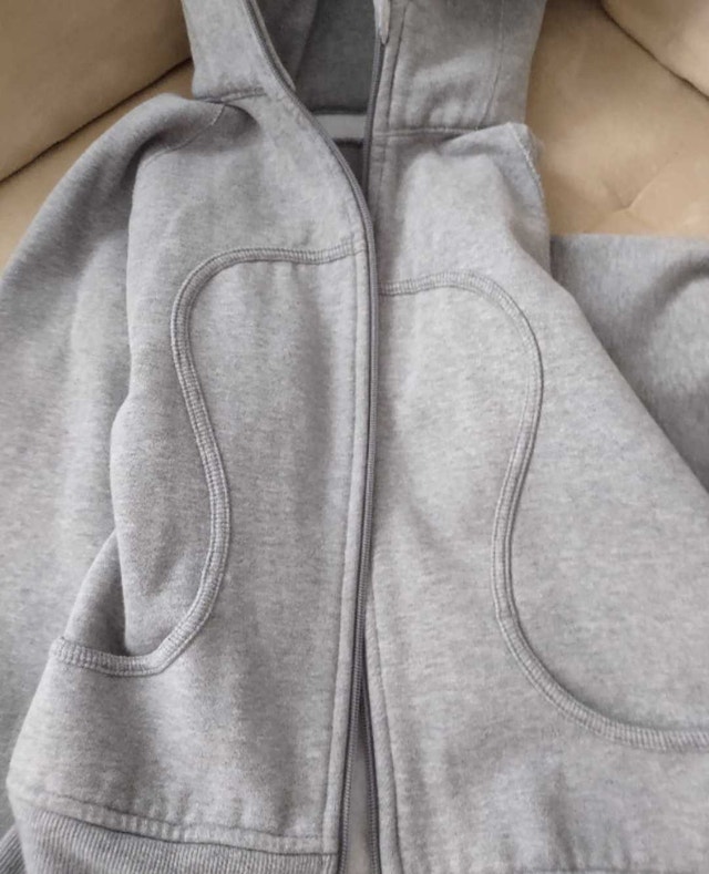 Lululemon Scuba Zip Up Size Small (4-6)