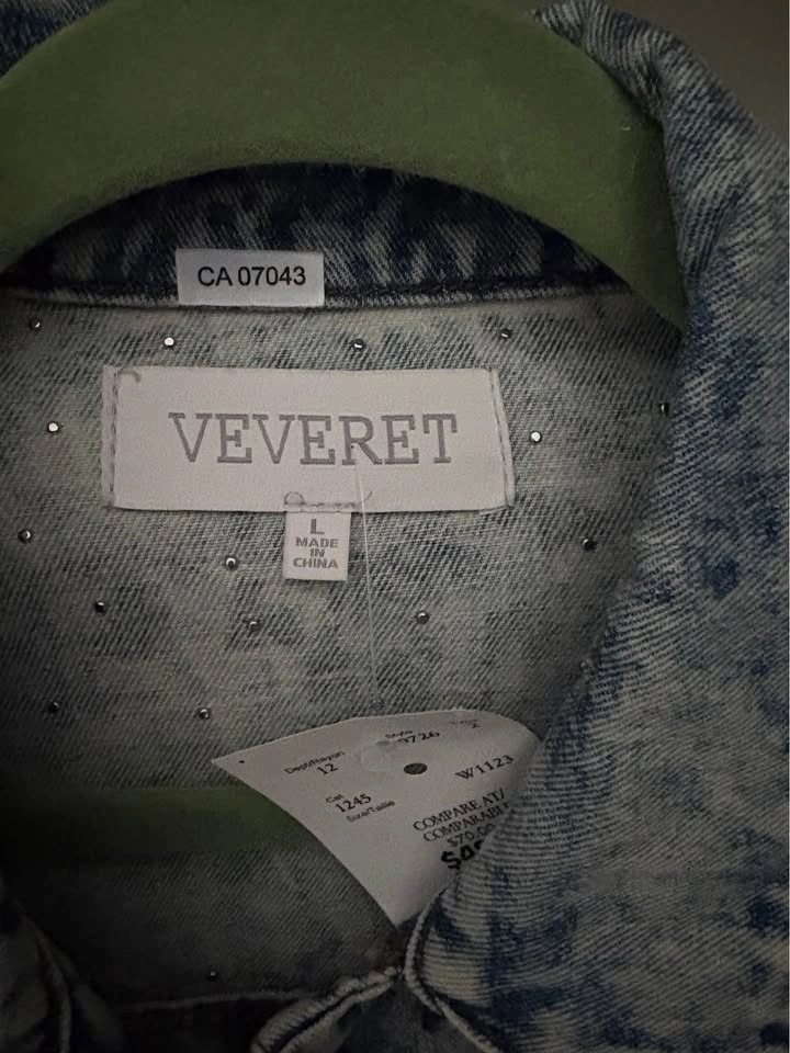 Pearl and Rhinestone Embellished Denim Jacket BNWT - photo 3