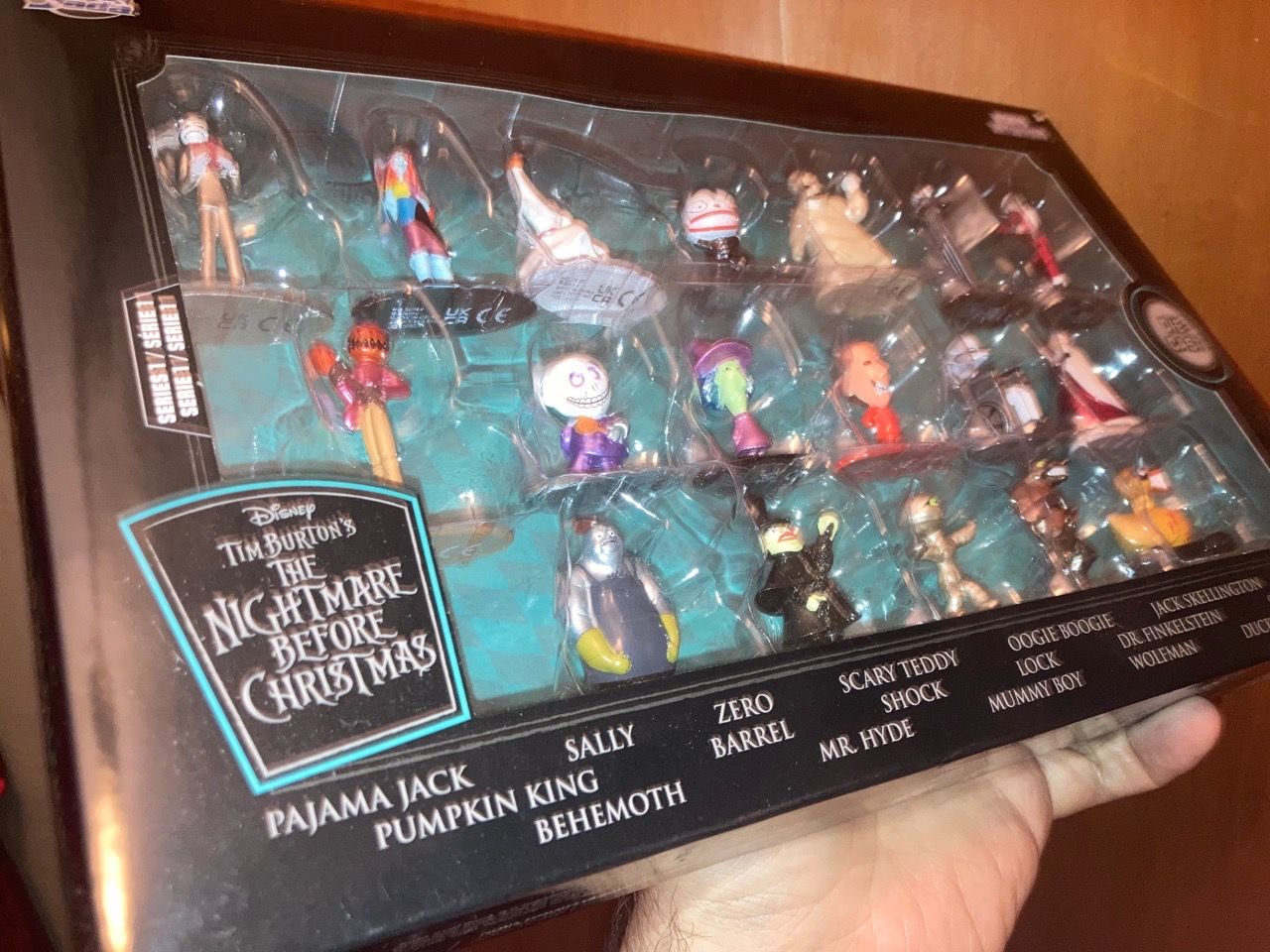18pc. Nightmare Before Christmas Die-Cast Nano MetalFigs Set - photo 3