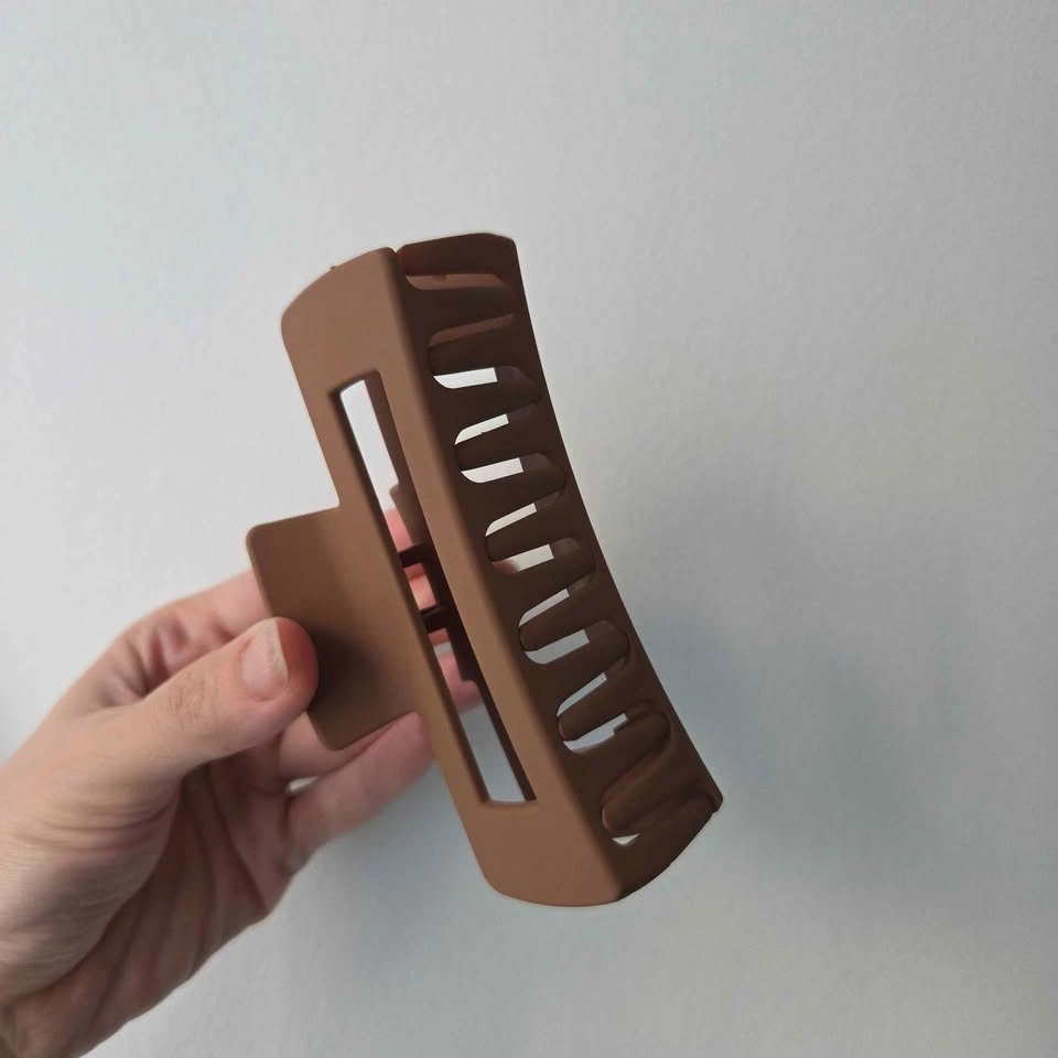 Matte Brown Hair Claw Clip Set - photo 2