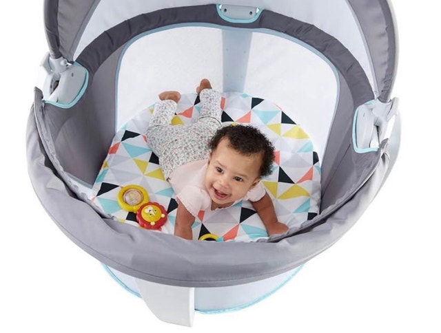 Fisher-Price Portable Bassinet On-The-Go Baby Dome - photo 4