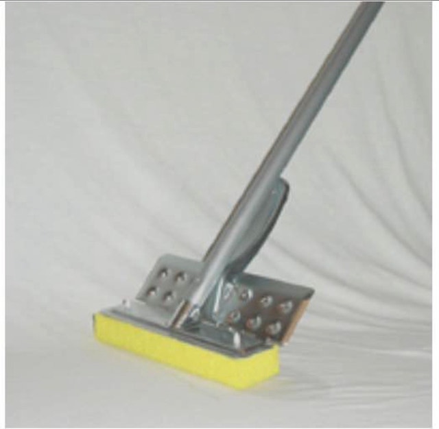 Heavy duty sponge mop