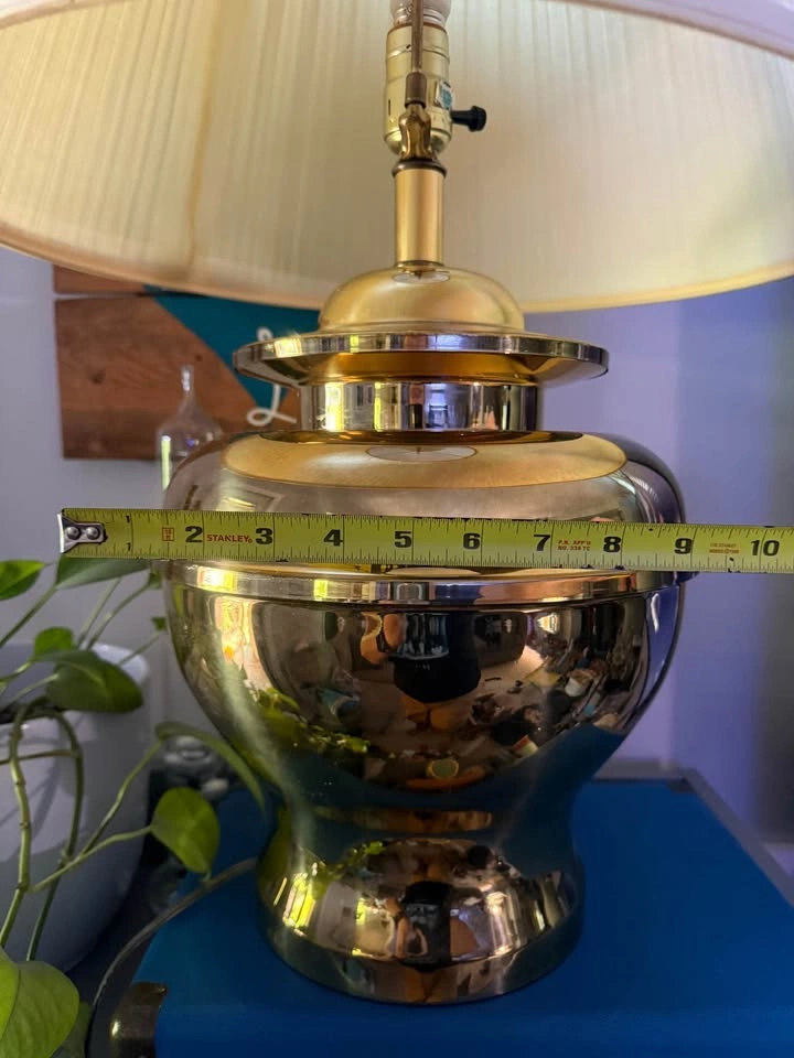 Vintage Brass Ginger Jar Lamp with oversized shade - photo 2