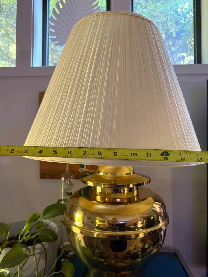 Vintage Brass Ginger Jar Lamp with oversized shade - photo 3