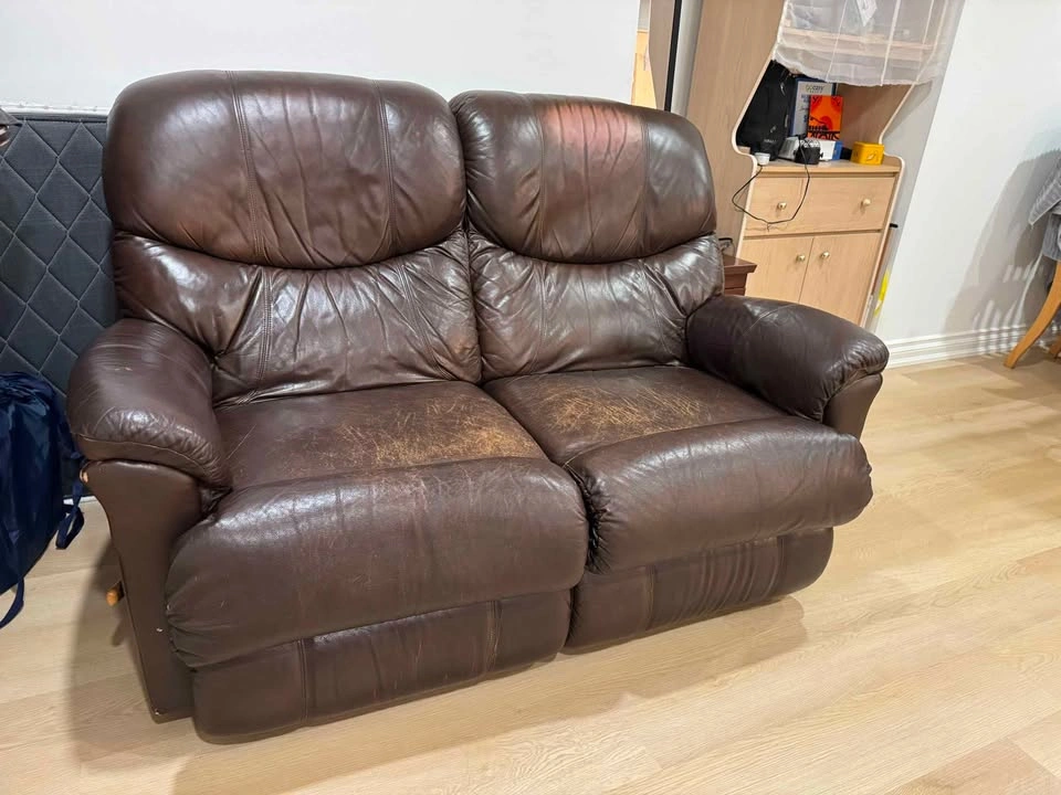 Leather Reclining Sofa – Moving Out Sale – $50 - photo 4