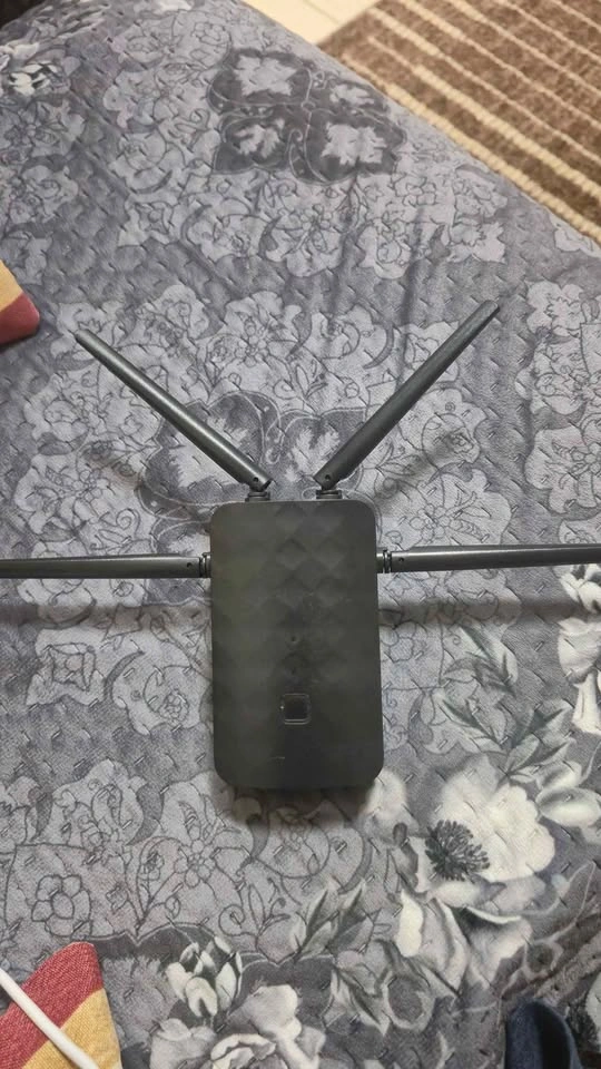 Wifi repeater and range extender 1Gbps - photo 2