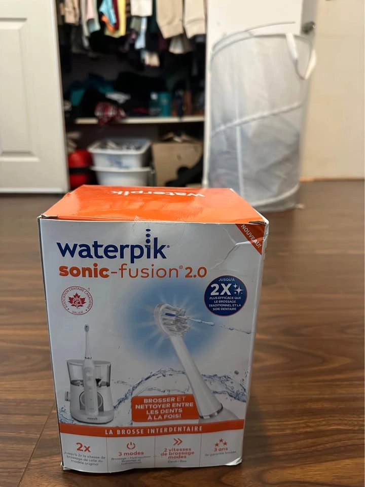 Waterpik Sonic-Fusion 2.0 Flossing Toothbrush - photo 3