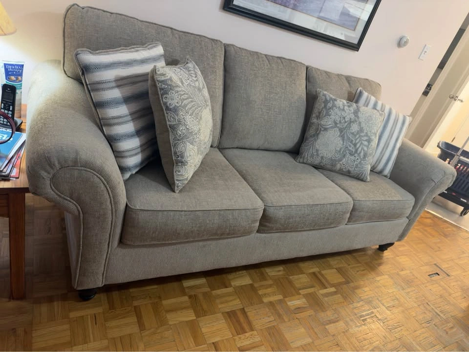 Wynn 3-Seater Sofa – Like New – Purchased March 2026 - photo 2