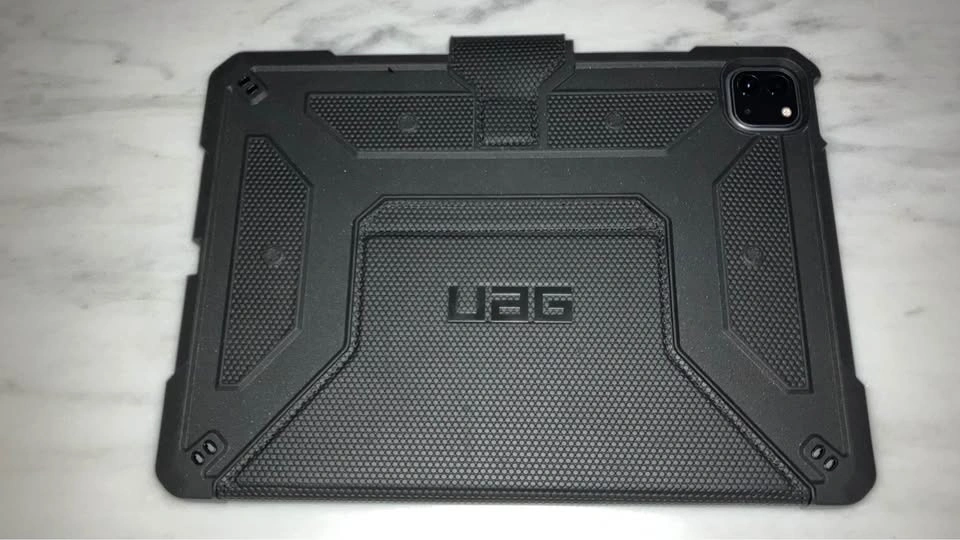 M1 chip, Apple iPad Pro 11-inch 3rd Gen 128GB with UAG case - photo 4