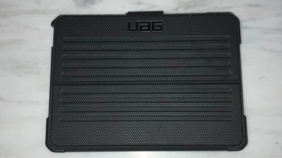M1 chip, Apple iPad Pro 11-inch 3rd Gen 128GB with UAG case - photo 5