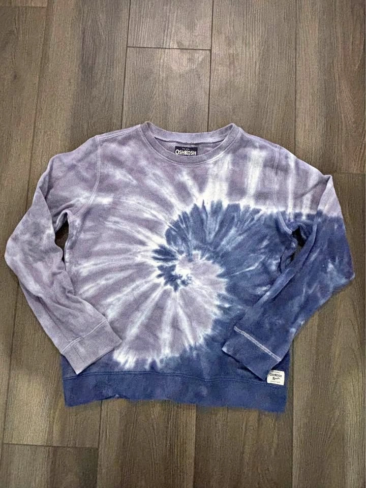 Oshkosh Boys Sweatshirt (Size 14)