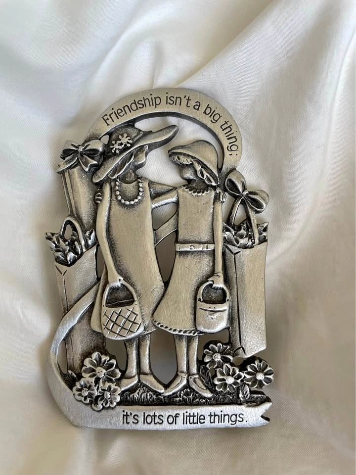 CAMCO Pewter Friendship Plaque