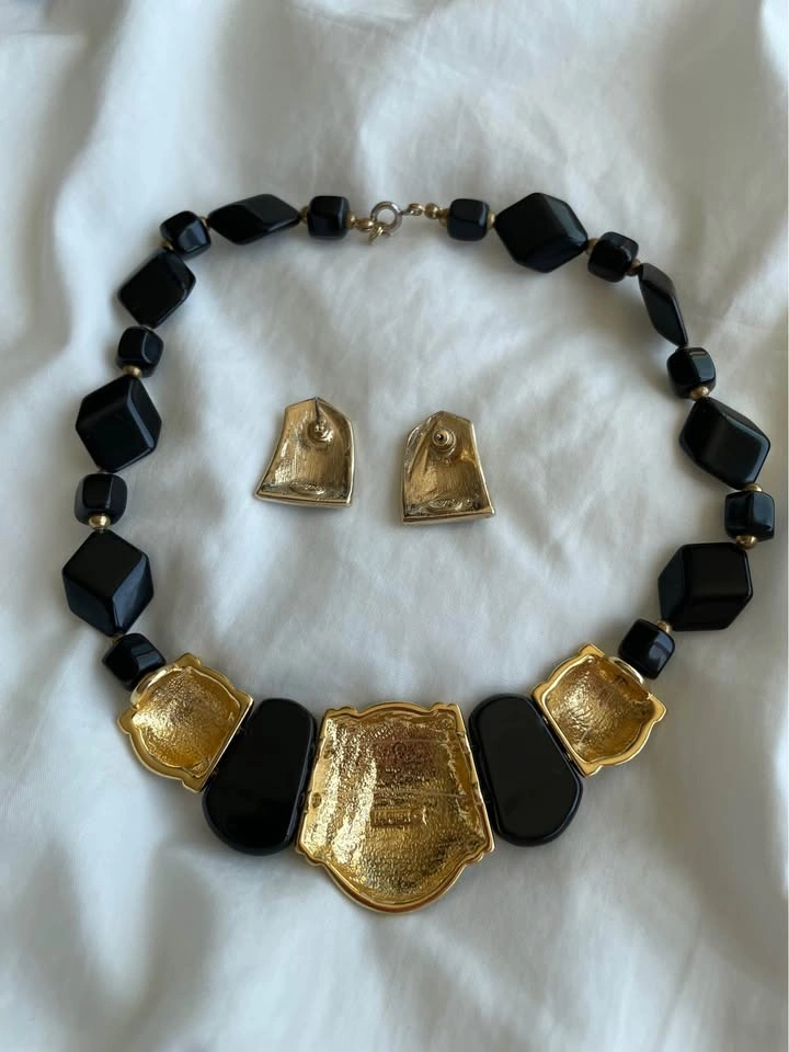 Vintage 80s Statement Jewelry Lot - Signed Napier, Trifari - photo 2